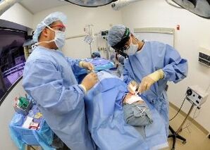 Operace korekce nosní přepážky na izraelské klinice